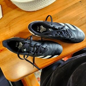 Adidas Predator soccer shoe size 7